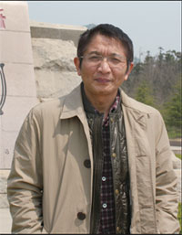 何大安